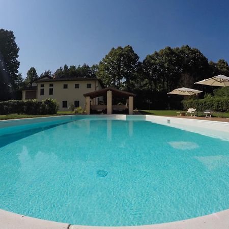 Casale La Fata: Tuscan Hillside Retreat with Independent Apartments Camaiore Exterior photo
