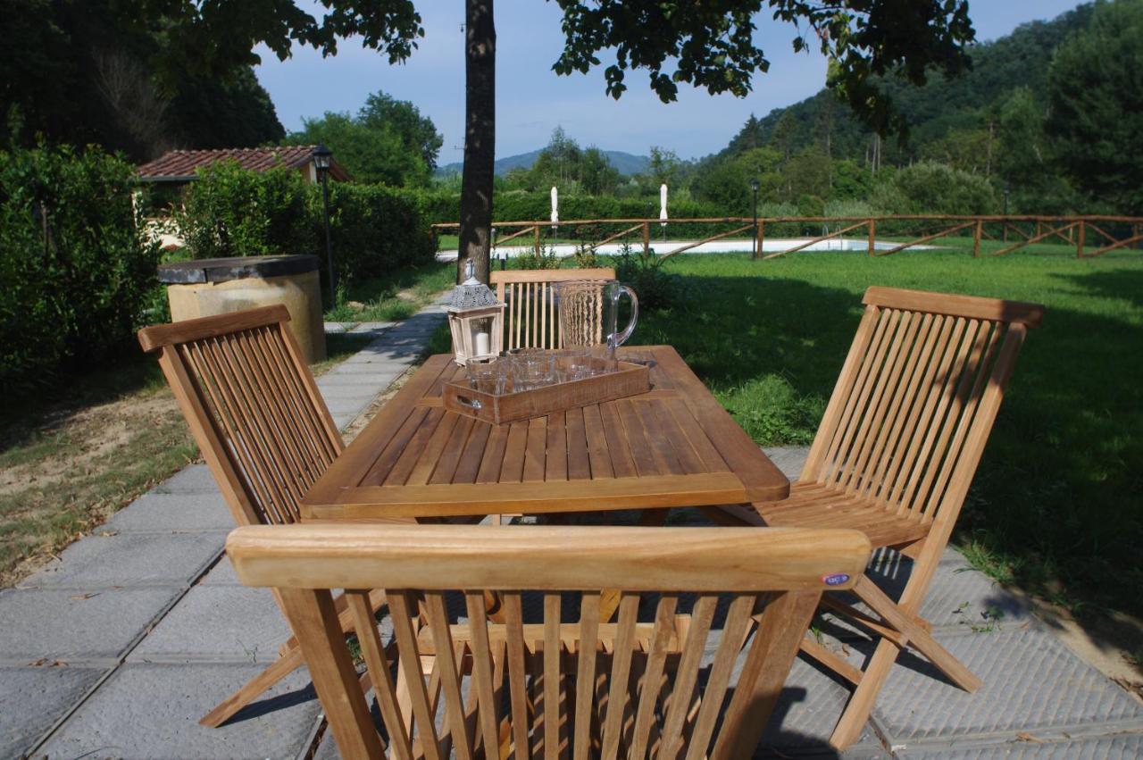 Casale La Fata: Tuscan Hillside Retreat with Independent Apartments Camaiore Exterior photo