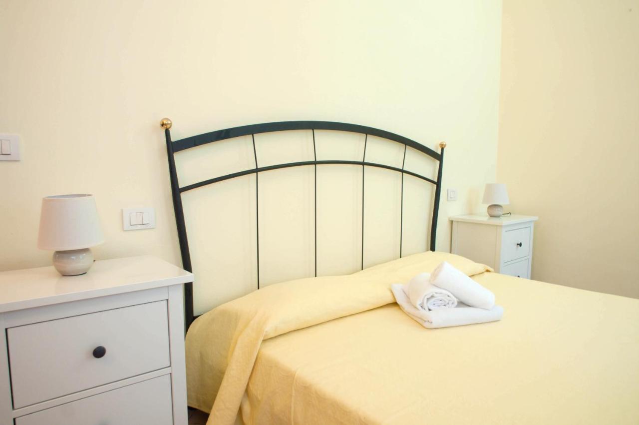 Casale La Fata: Tuscan Hillside Retreat with Independent Apartments Camaiore Exterior photo